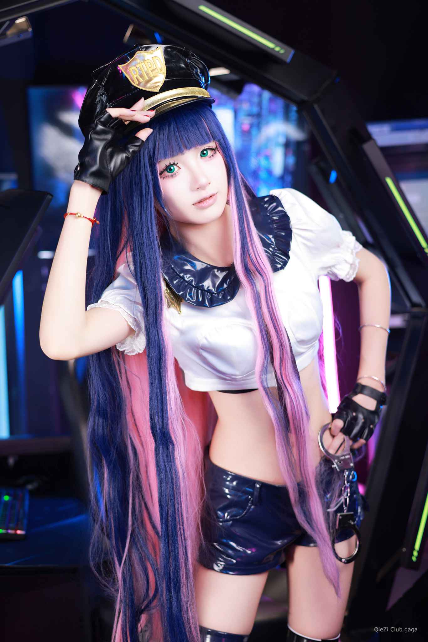 gaga_cos06.jpg
